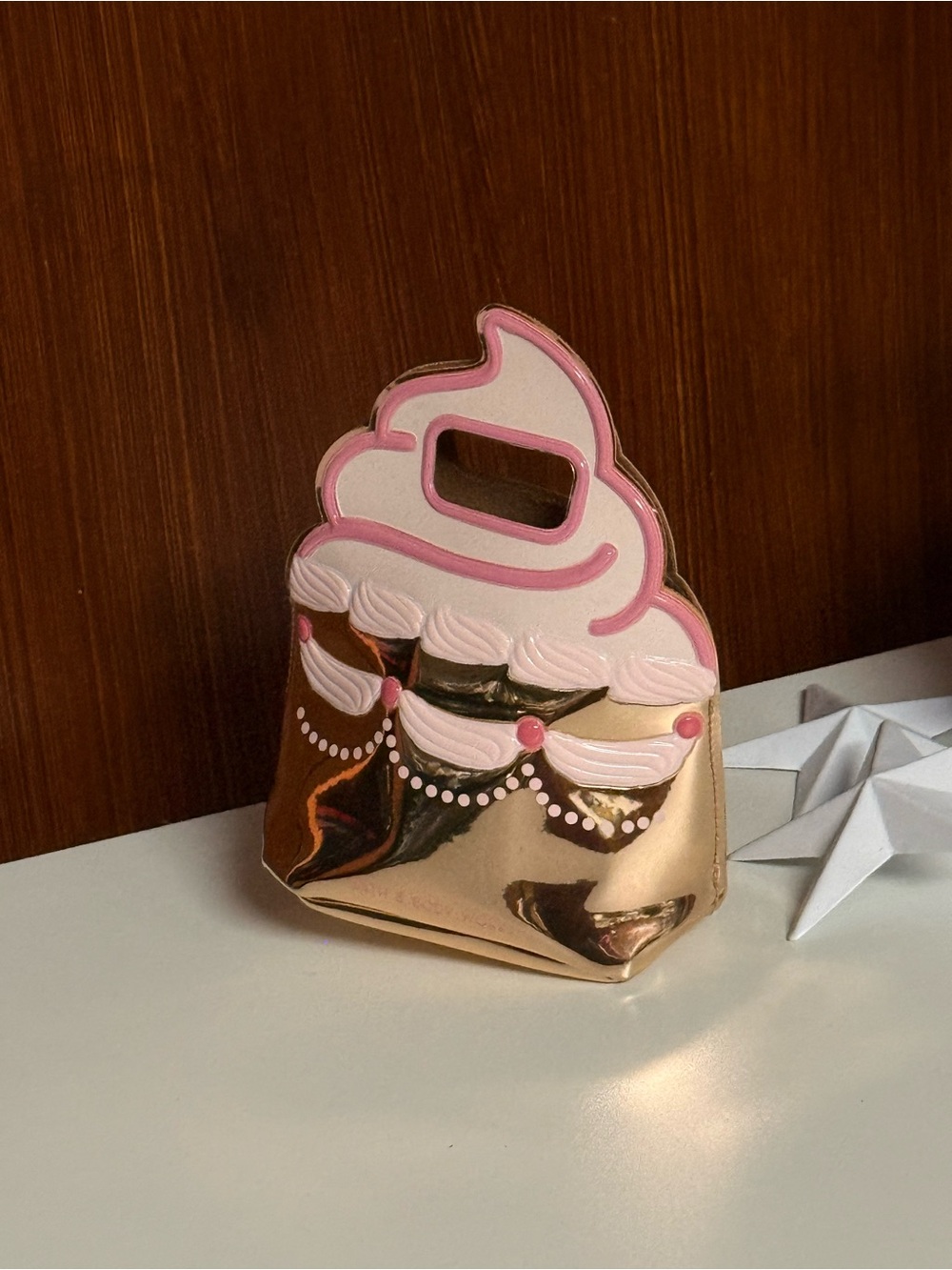 Bath and body Works Cupcake Shaped Novelty Mini Handbag